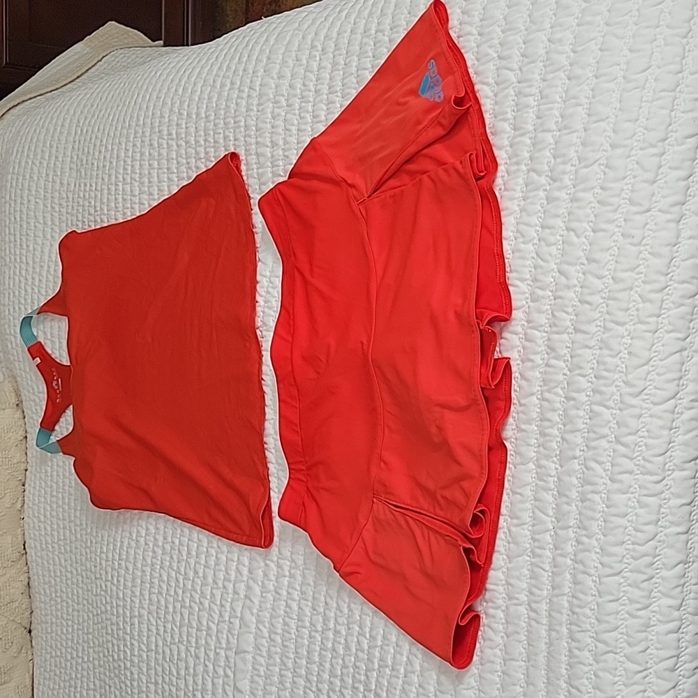 Tennis skort and top, reddish/orange and turquoise, size small